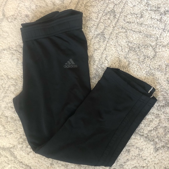 Adidas Clima365 Cropped Leggings - Picture 2 of 6